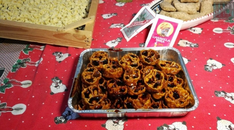 Cartellate, castagnelle e "cazzeuìcchie": guida ai dolcetti del Natale barese